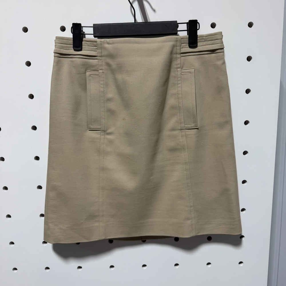 NWT Ann Taylor Beige Pencil Skirt Size 6